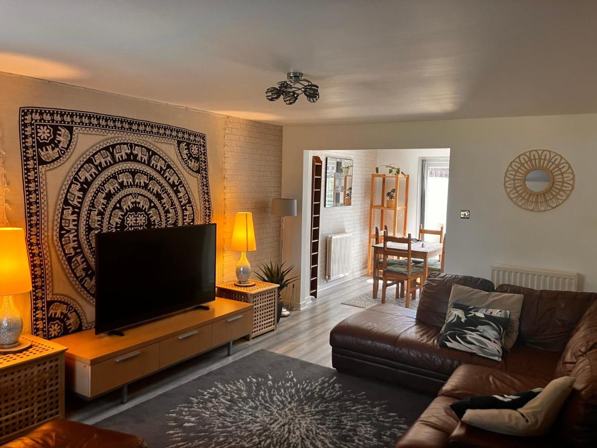 Urban Escape Glasgow Green Free Parking 20Min Walk To City Center Eksteriør bilde
